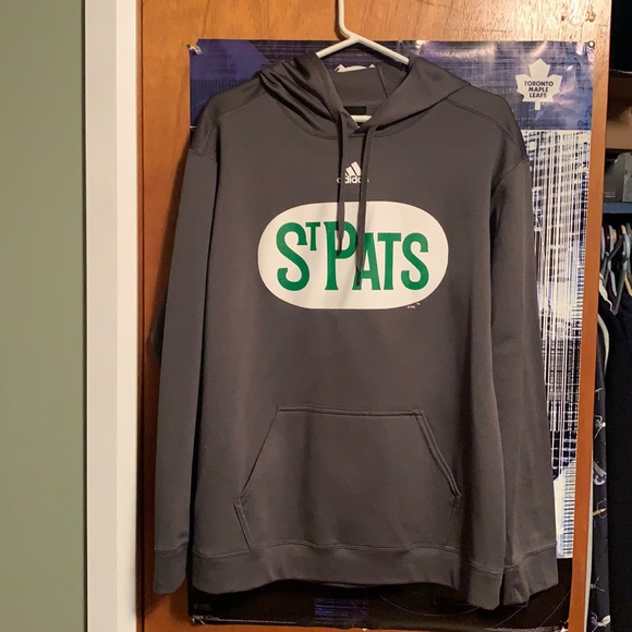 Toronto Maple Leafs St Pats hoodie - Picture 1 of 7